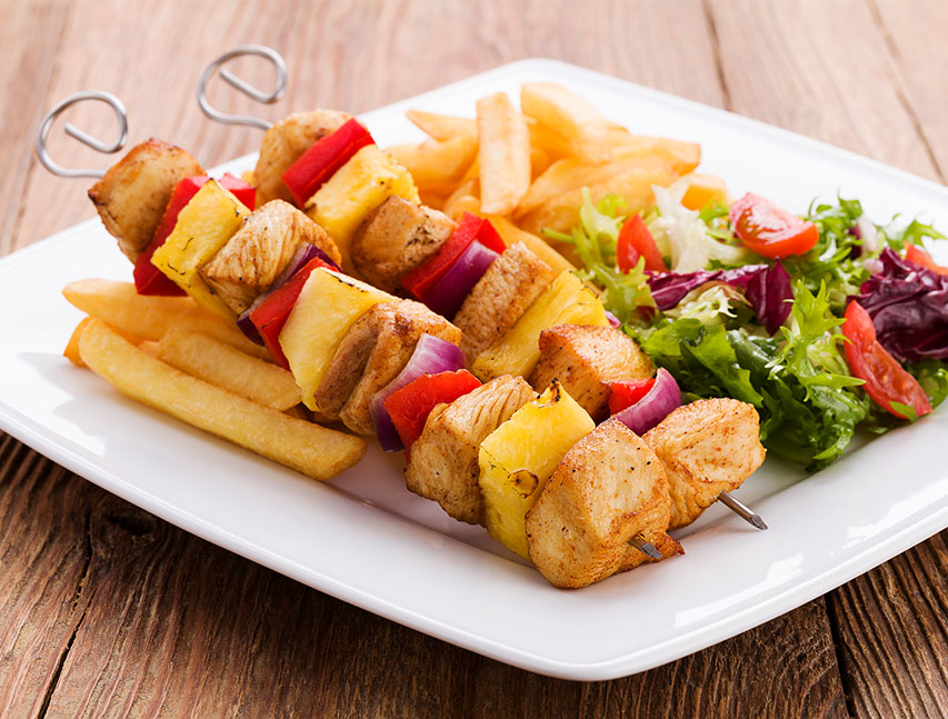 Pinchos de pollo con piñas Richly